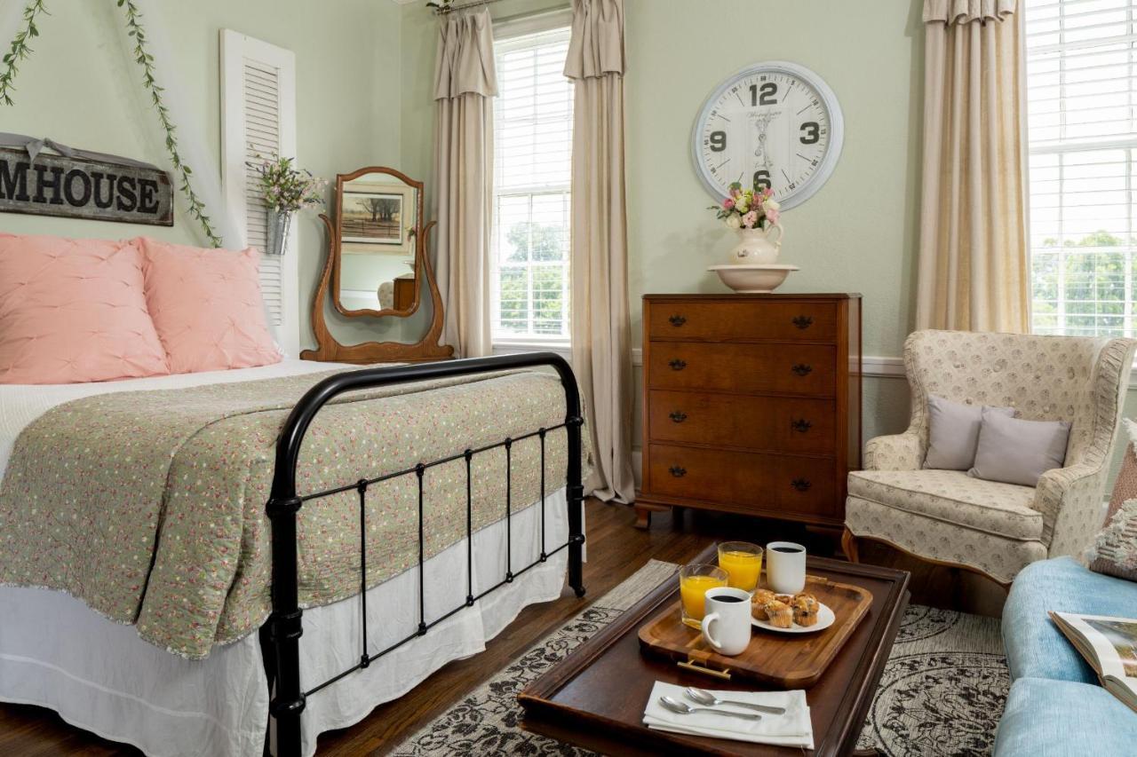 Bed and Breakfast Magnolia Manor And Chapel Humboldt Exterior foto